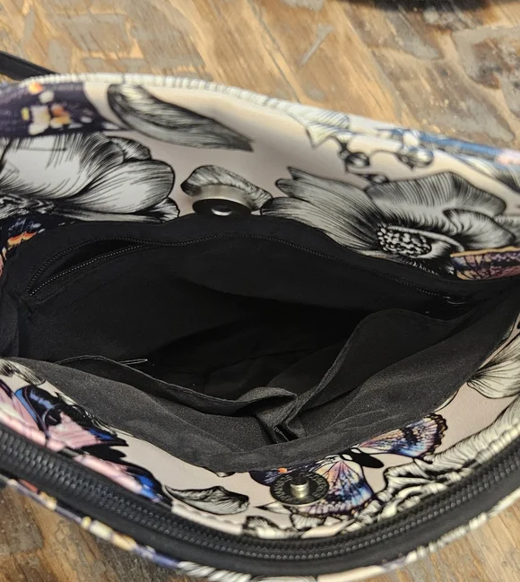 Koltov Floral Butterfly Crossbody Bag - Black and Pink - Picture 4 of 9